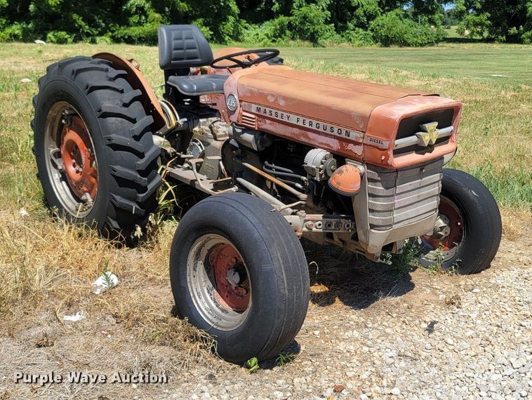 image for item LF9215 Massey Ferguson 135  tractor