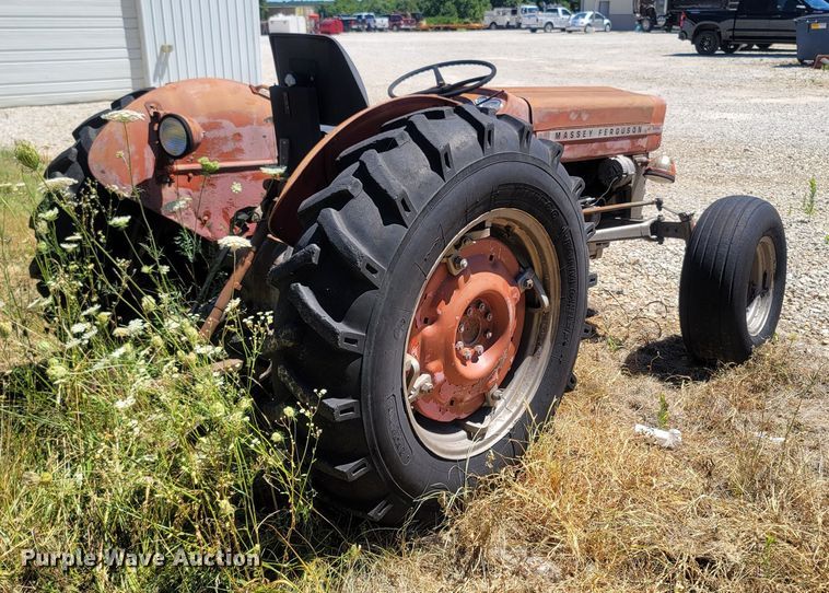 image for item LF9215 Massey Ferguson 135  tractor