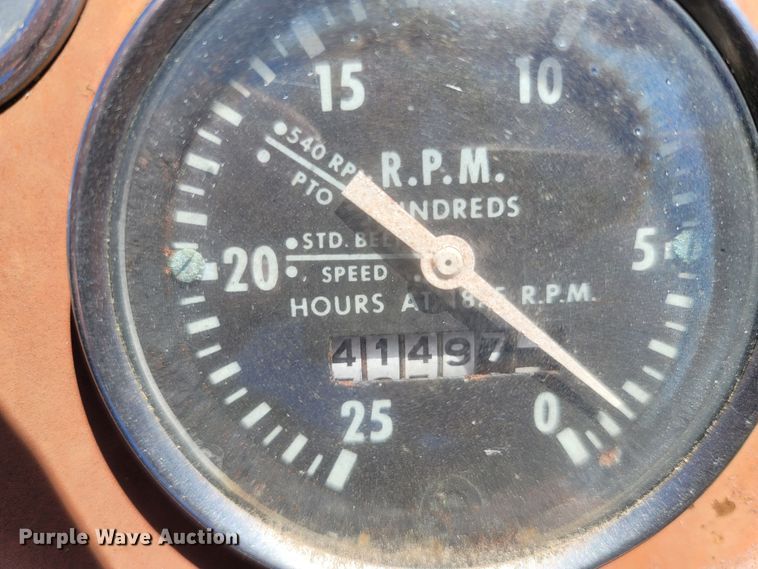 image for item LF9215 Massey Ferguson 135  tractor