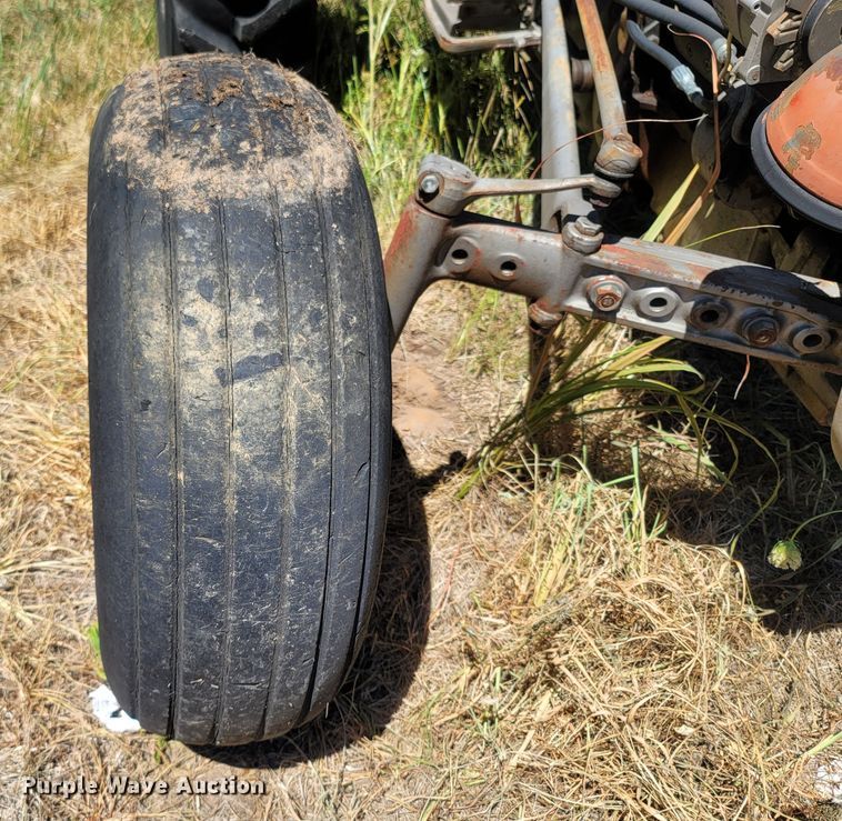 image for item LF9215 Massey Ferguson 135  tractor