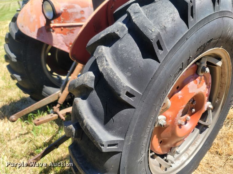 image for item LF9215 Massey Ferguson 135  tractor