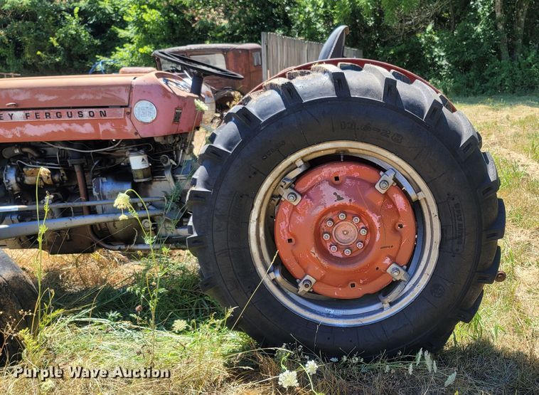 image for item LF9215 Massey Ferguson 135  tractor