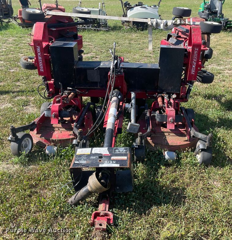 image for item LF9224 Progressive  batwing finish mower