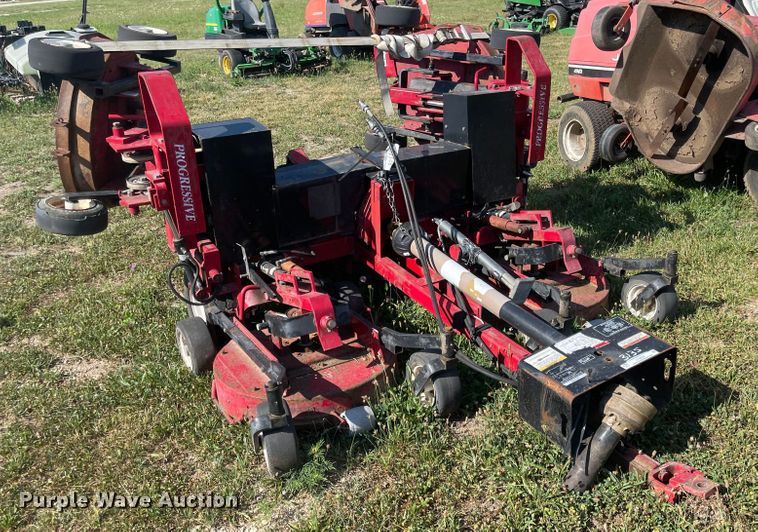 image for item LF9224 Progressive  batwing finish mower