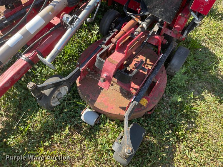 image for item LF9224 Progressive  batwing finish mower