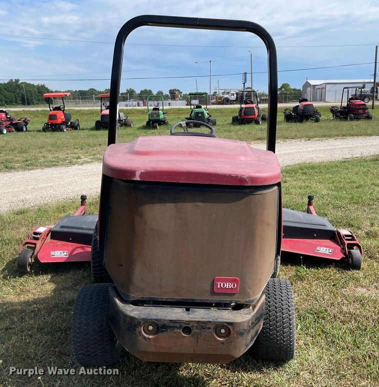 image for item LF9230 Toro Groundsmaster 455-D  lawn mower
