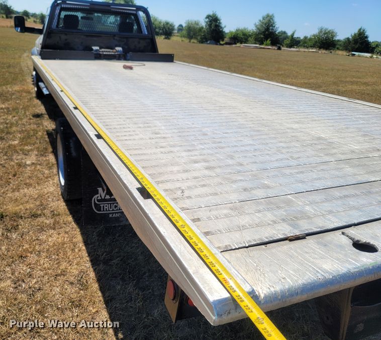 image for item LM9573 2012 Dodge Ram 5500HD  rollback truck