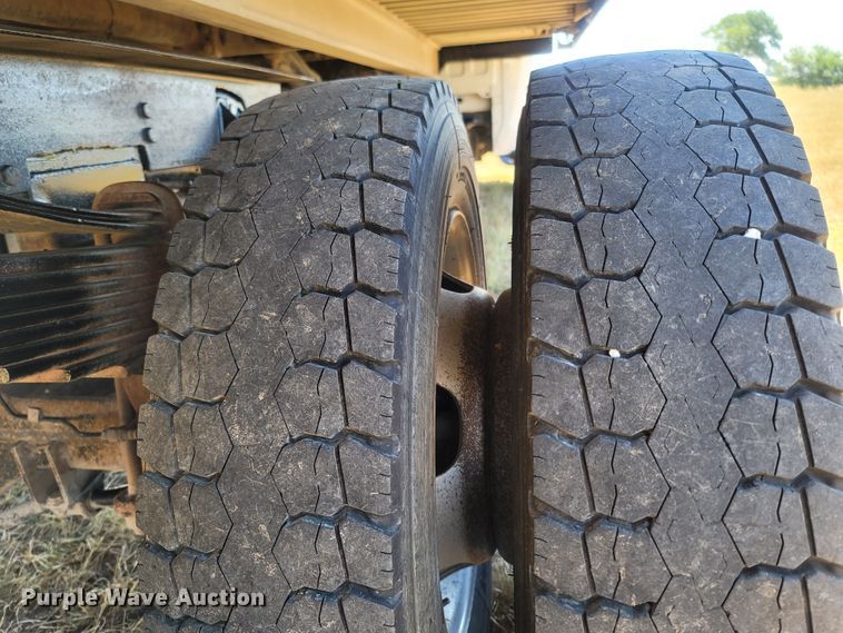 image for item LM9573 2012 Dodge Ram 5500HD  rollback truck