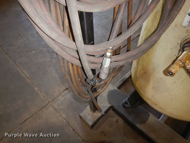 image for item LT9862 Ingersoll Rand 2475  air compressor