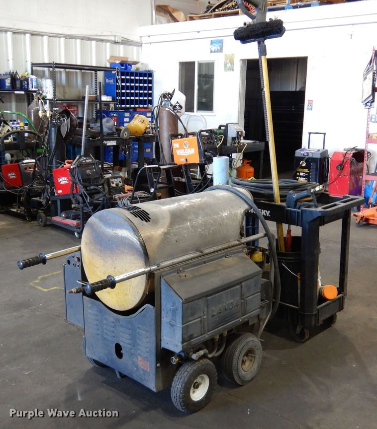 image for item LT9864 Landa OHW4-20024A  pressure washer