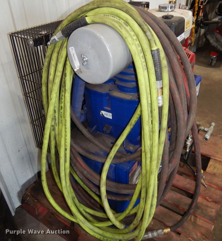 image for item LT9874 2019 Quincy  air compressor