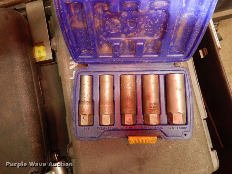 image for item LT9880 Tactix  toolbox and tools