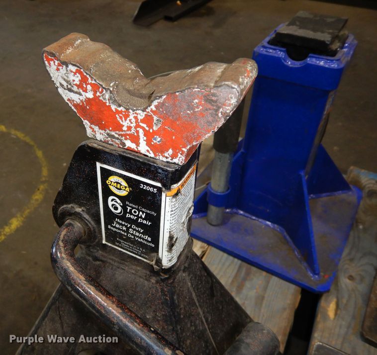 image for item LT9881 Tools