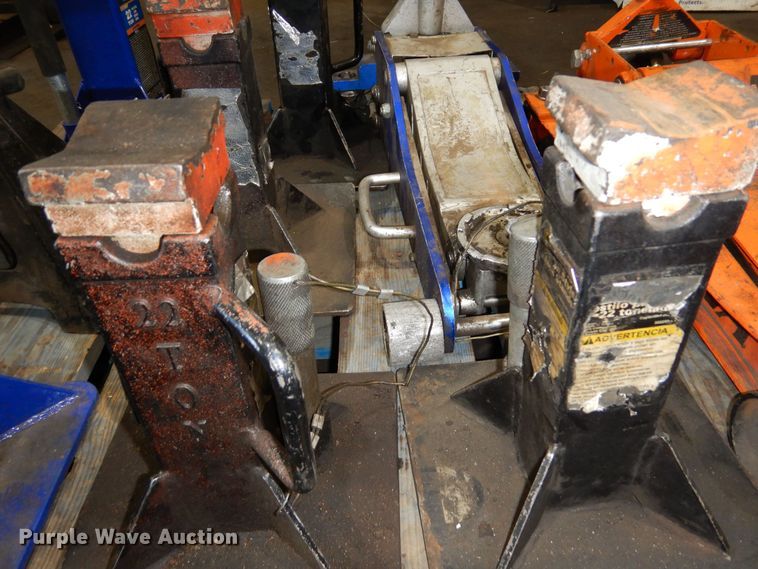 image for item LT9881 Tools