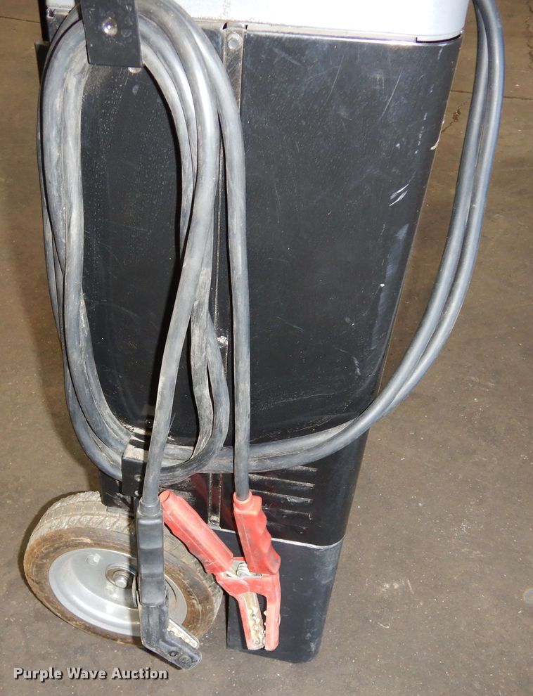 image for item LT9884 Napa  battery charger/engine starter