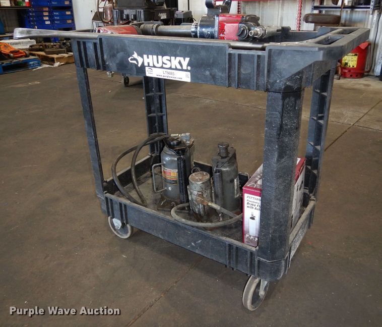 image for item LT9885 Tire tools