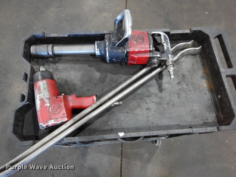 image for item LT9885 Tire tools