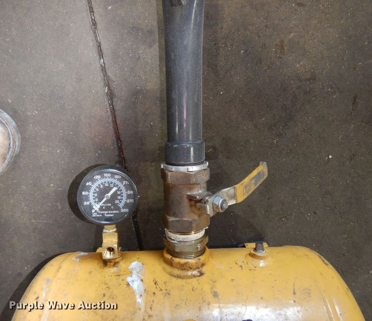 image for item LT9885 Tire tools