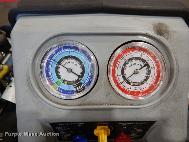 image for item LT9888 Mastercool Twin Turbo  refrigerant recovery machine