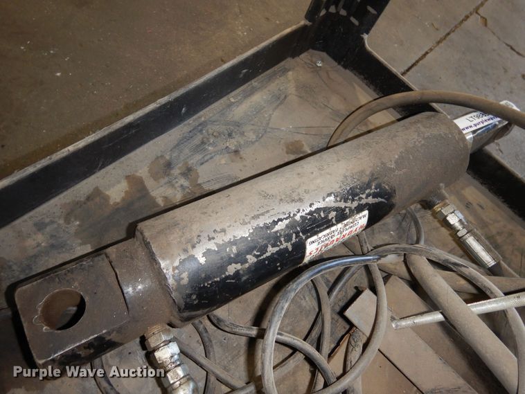 image for item LT9889 (2) porta-power