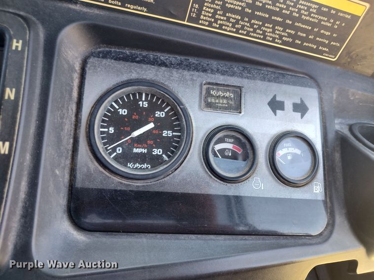 image for item LU9183 Kubota RTV 900  utility vehicle