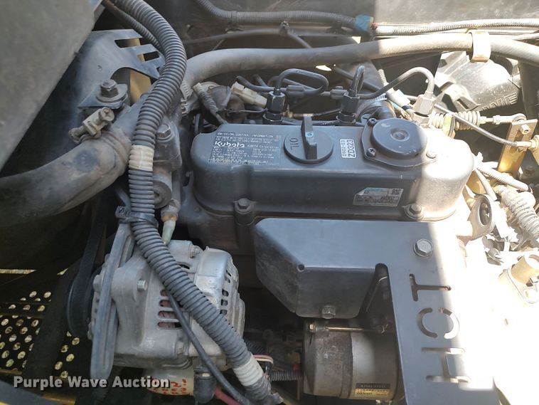 image for item LU9183 Kubota RTV 900  utility vehicle