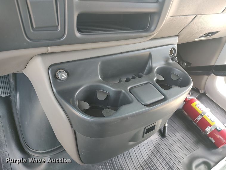 image for item LU9198 1999 Chevrolet Express 3500  school bus