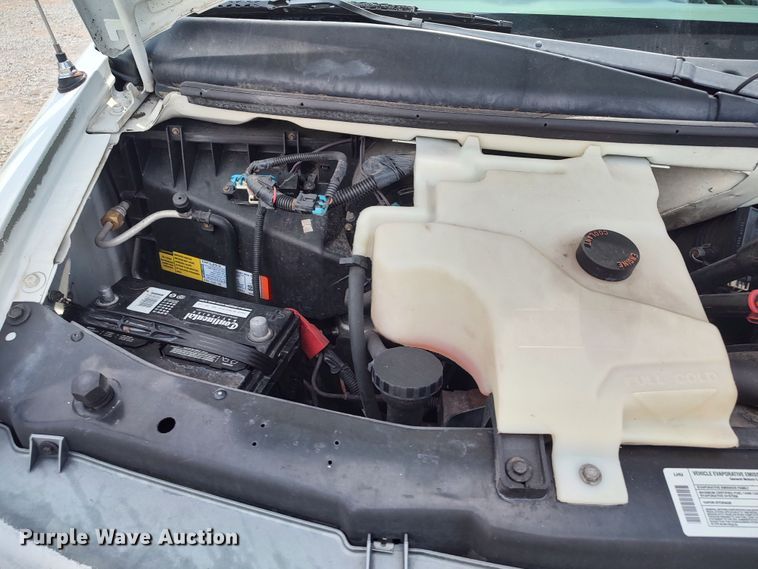 image for item LU9198 1999 Chevrolet Express 3500  school bus