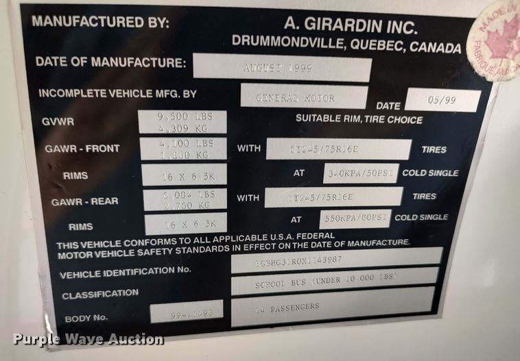 image for item LU9198 1999 Chevrolet Express 3500  school bus