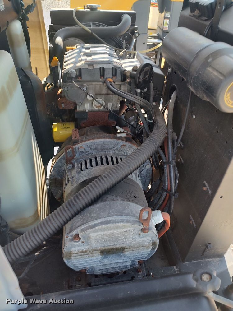 image for item LU9213 2019 Wacker Neuson LTV6L  light plant