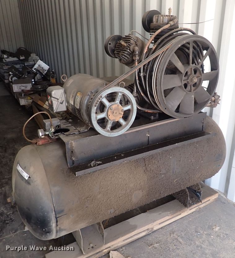 image for item LU9448 Schulz MSWV-80  air compressor