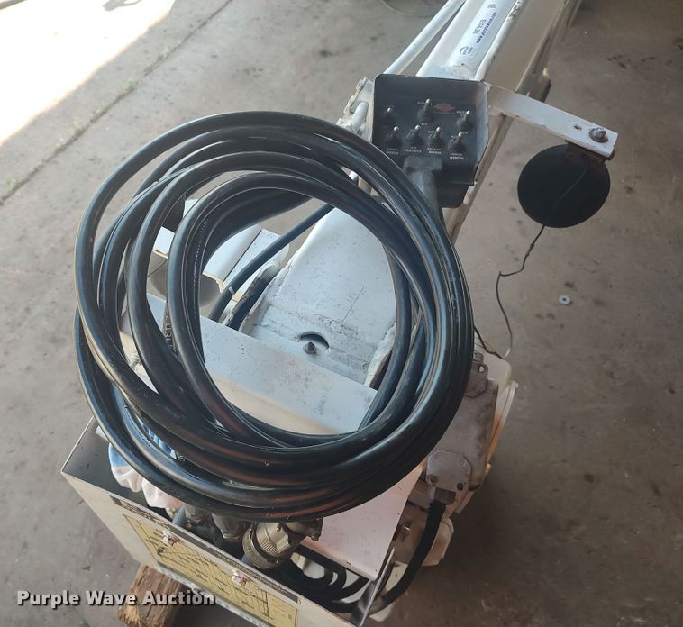 image for item MF9528 S.D.P. Telespection E-Z Hauler  crane