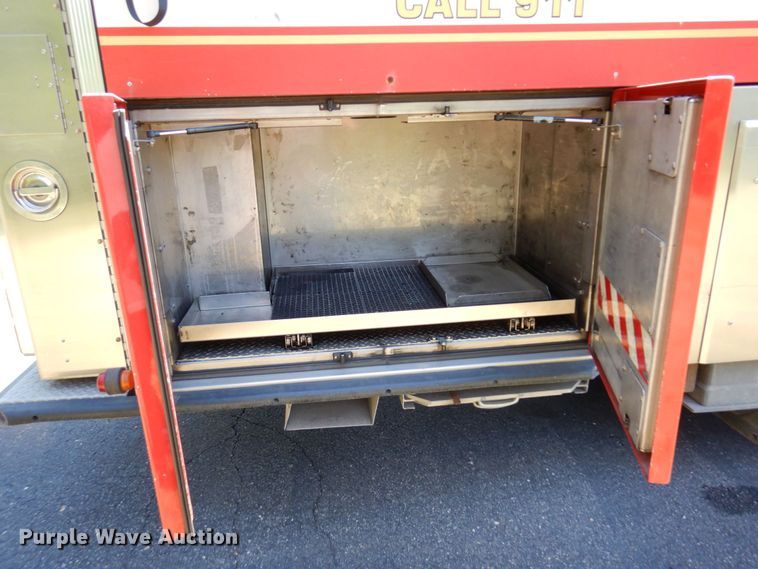 image for item MF9671 2004 Spartan Gladiator  Quint fire truck