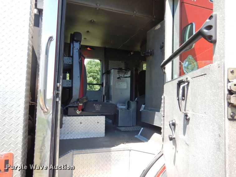 image for item MF9671 2004 Spartan Gladiator  Quint fire truck
