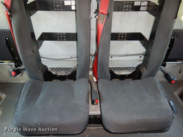 image for item MF9671 2004 Spartan Gladiator  Quint fire truck