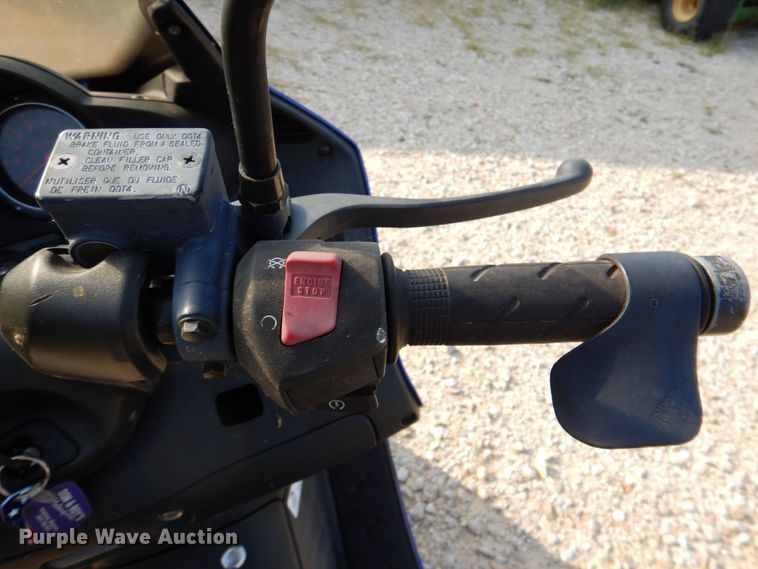 image for item MK9587 2006 Honda Reflex  scooter