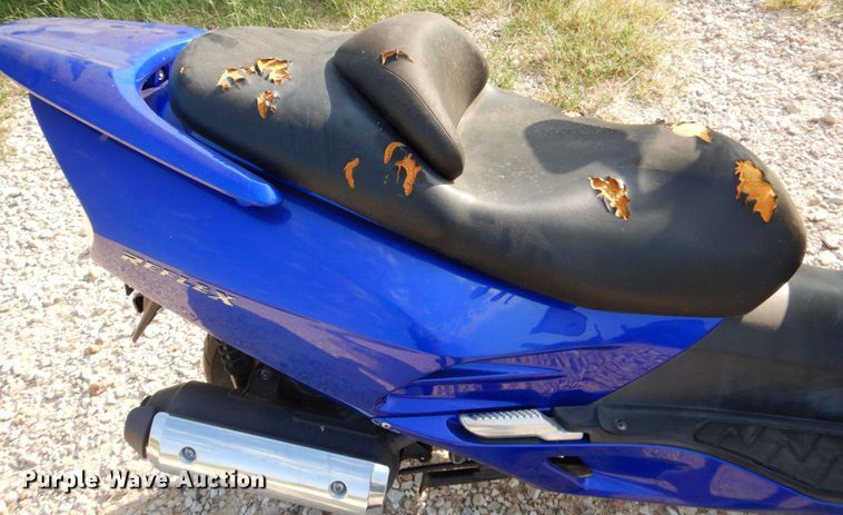 image for item MK9587 2006 Honda Reflex  scooter