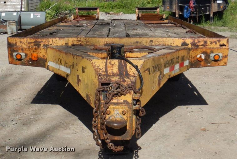 image for item MU9646 1980 Miller  equipment trailer