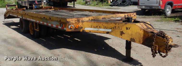 image for item MU9646 1980 Miller  equipment trailer