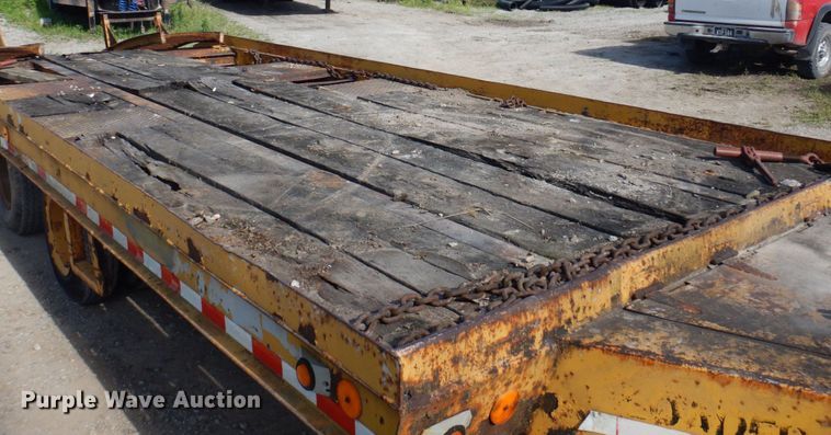 image for item MU9646 1980 Miller  equipment trailer