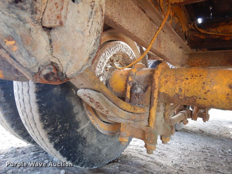 image for item MU9646 1980 Miller  equipment trailer