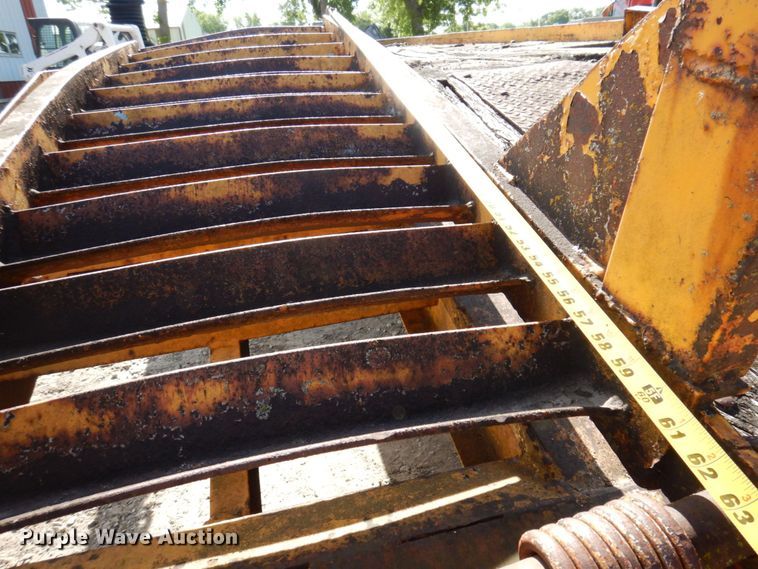 image for item MU9646 1980 Miller  equipment trailer