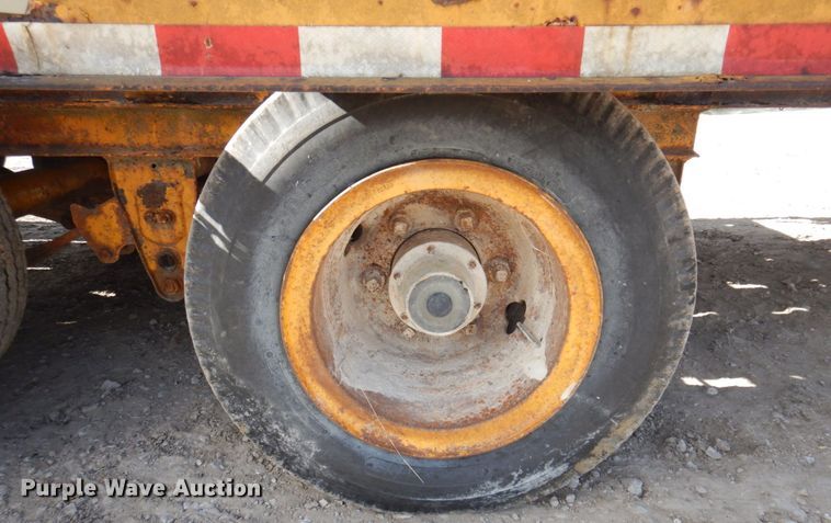 image for item MU9646 1980 Miller  equipment trailer