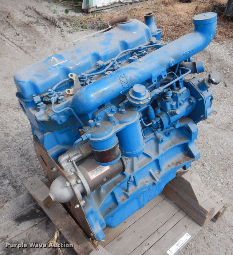 image for item MU9670 New Holland  engine