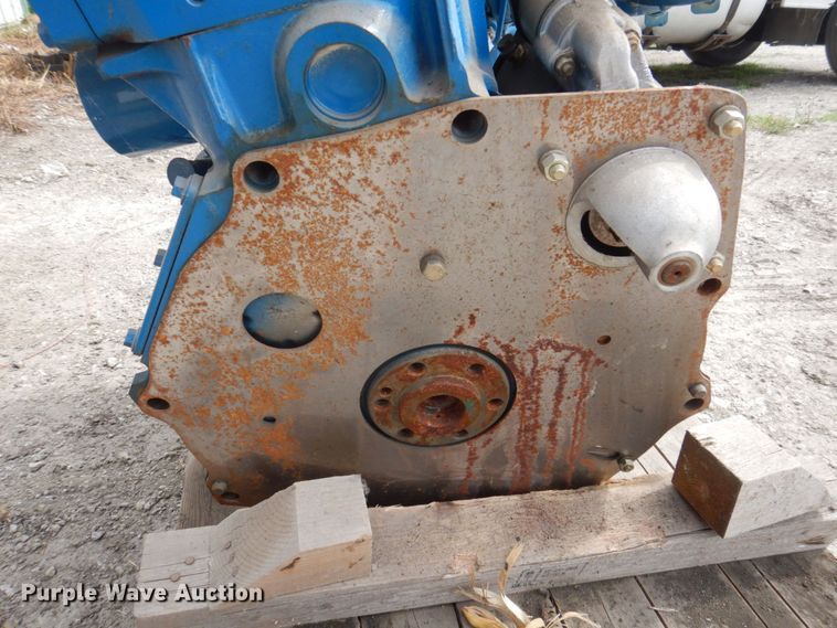 image for item MU9670 New Holland  engine