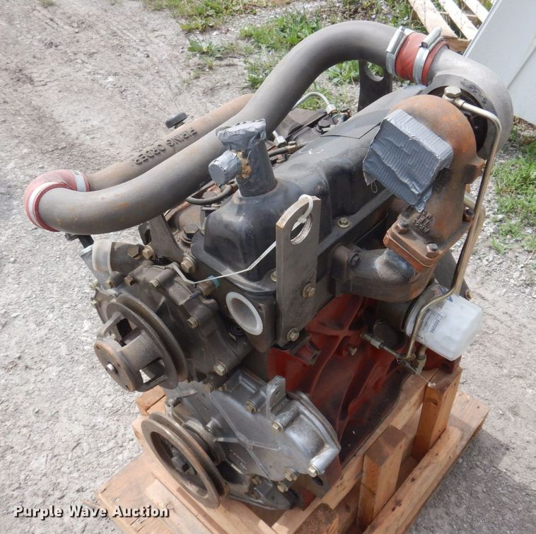image for item MU9671 New Holland  engine