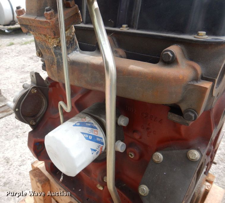 image for item MU9671 New Holland  engine