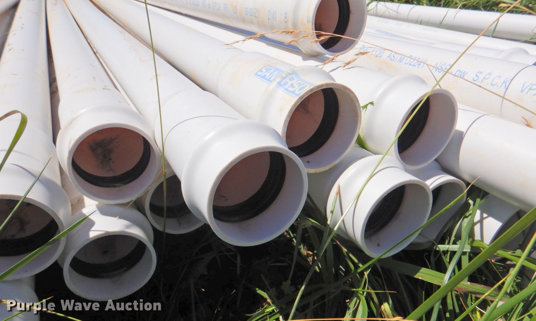 Approximately 70 pieces of Sanderson SDR21 PVC pipe in Paola, KS Item