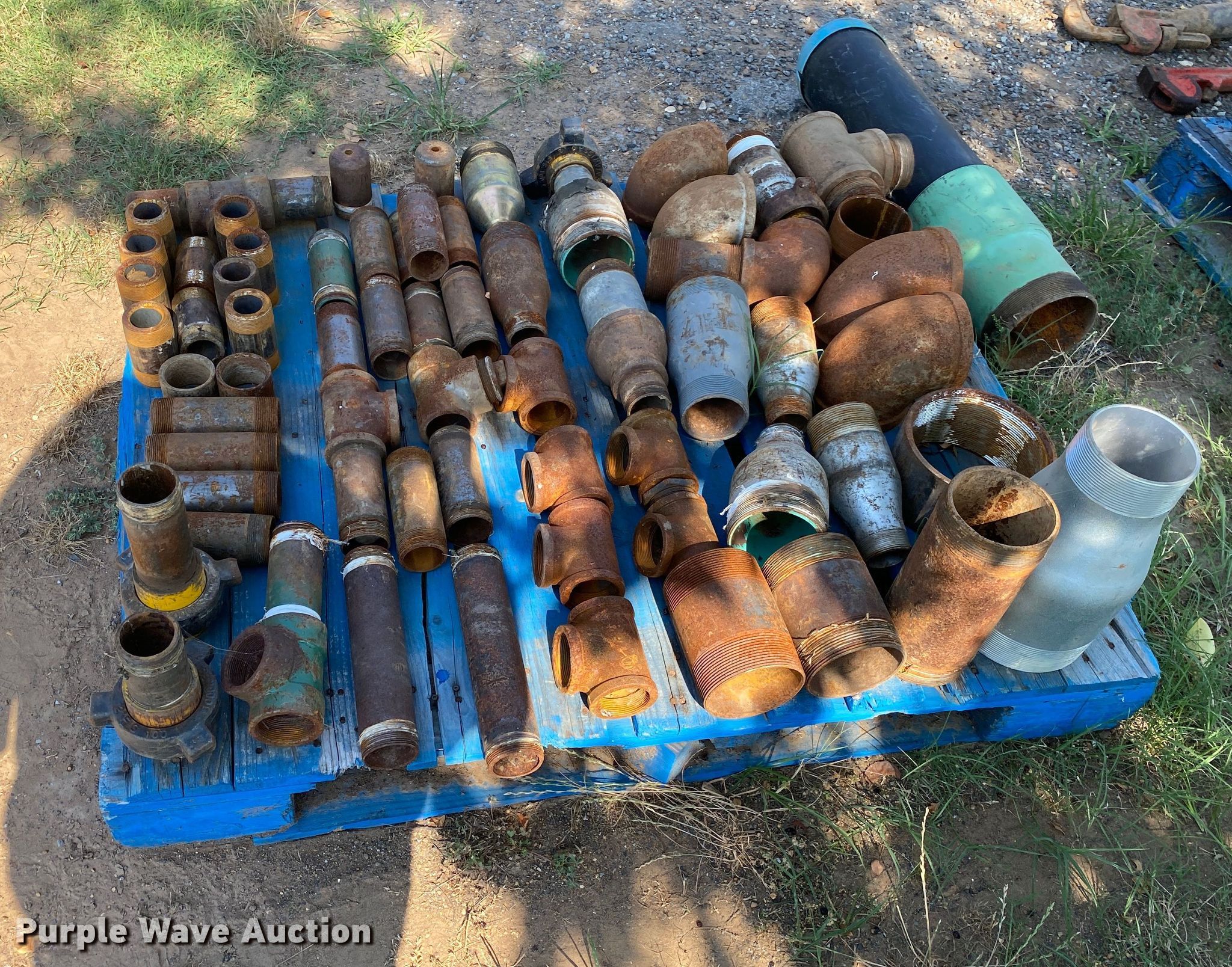 Pipe fittings in Wagoner, OK Item JA9230 sold Purple Wave