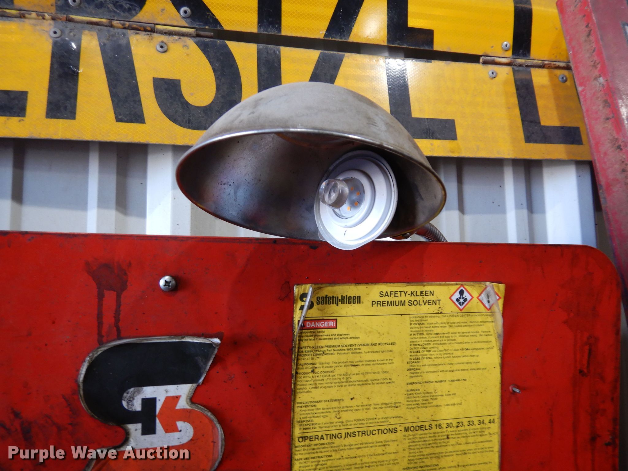 Safety Kleen Model 30 parts washer in Brighton, CO Item LT9893 sold